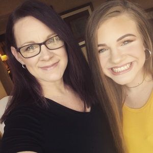 Meet your Posher, Stacy